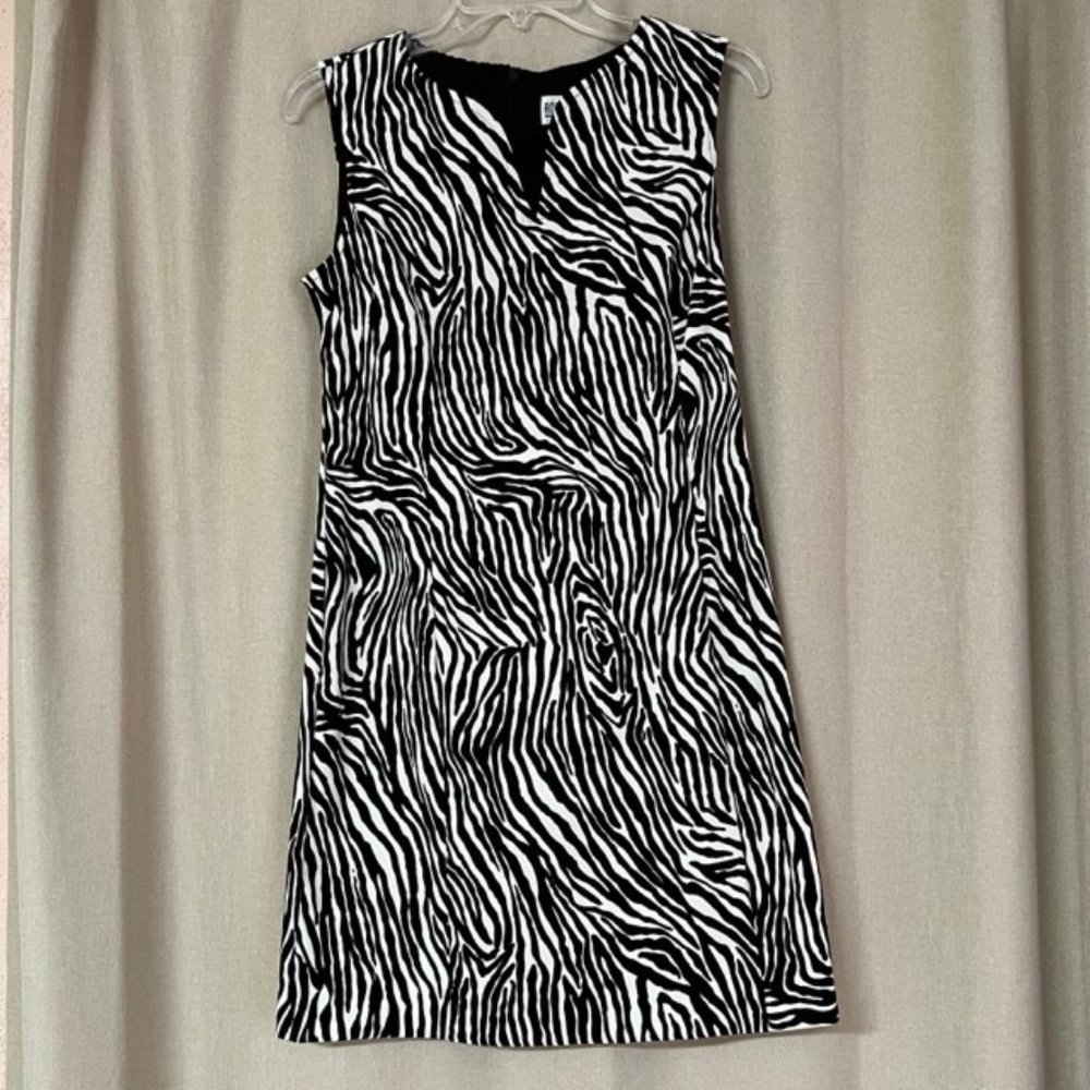 ROBBIE BEE Women's Cocktail & Party Dress, Size 8P, Animal pattern